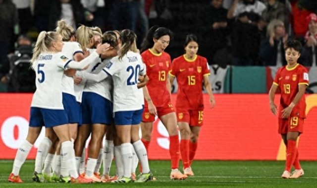 MK体育-金球奖三位候选人，名不符实，中国女足彻底没落没优秀球员了！