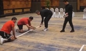 MK体育-亚洲杯决赛前在酒店临时改场地 郭士强：把对手战术给球员摆一下