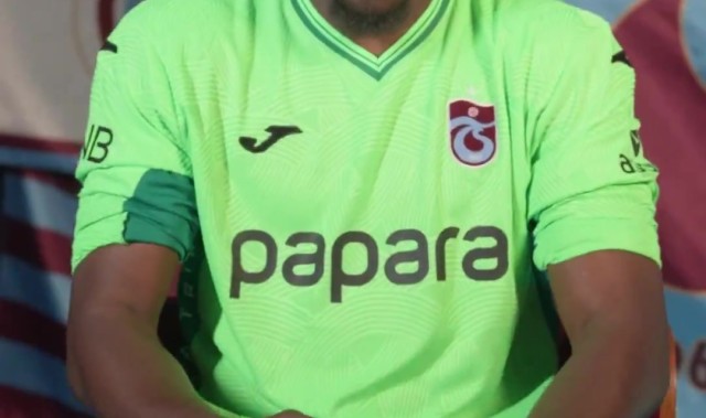 奥纳纳官宣视频：将手机壁纸更换，背景音乐是魔性的奥纳纳纳~